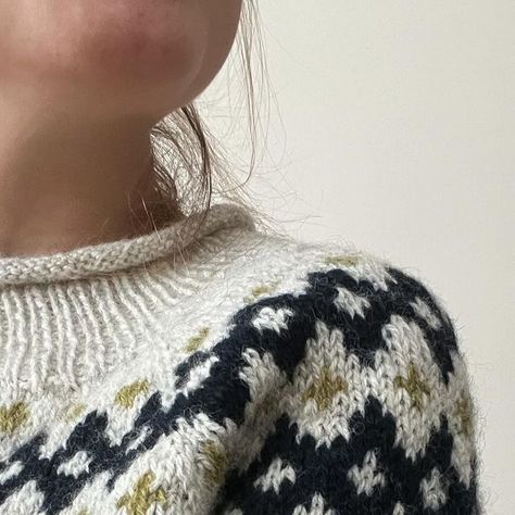 Hanna on Instagram: "I N G E s w e a t e r //advertisement//testknit// When patterns meet colors, magic happens. Loving this combo! Yarn: #isagerjensen by @isageryarn in Os, 99 and 40s Pattern: #ingesweater coming soon by @leneholmesamsoe for #isagerarchives Yarn and pattern kindly given for testknit. #testknit #isageryarn #leneholmesamsøe #leknit #testknit #nevernotknitting #handmade #makeyourown #makeyourownclothes #slowfashion" Isager Patterns, Project List, Make Your Own Clothes, Knitting Projects, Slow Fashion, Make Me Smile, Make Your Own, Coming Soon, Yarn