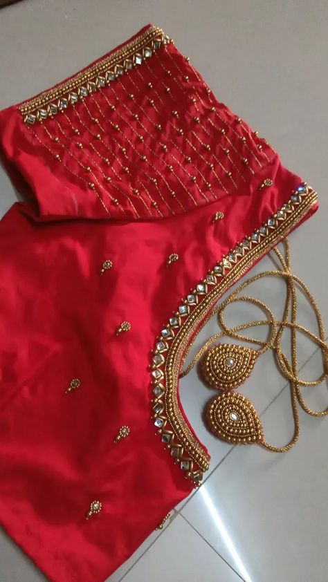 Aarywork design
New aarywork designs
Kunthan stone work
Party wear design
New aarywork designs 
Aarywork 
Aary designs Magam Work Designs, Stone Work Blouse, Brocade Blouse Designs, Pink Blouse Designs, Mirror Work Blouse Design, Simple Saree Designs, Latest Blouse Designs Pattern, Maggam Work Designs, Traditional Blouse Designs