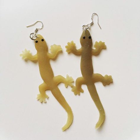 Funky Earrings Diy, Weird Earrings Aesthetic, House Gecko, Gay Earrings, Gay Jewelry, Weird Earrings, Hoop Earrings Diy, Homemade Earrings, Weird Jewelry