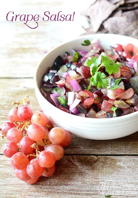 Grape Salsa Recipe, Jalapeno Salt, Grape Salsa, Grape Snacks, Sweet Appetizer, Grape Recipes, Salsa Recipes, Green Bell Pepper, Home Entertaining