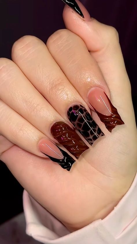 Brown Sets Nails, Pink Tip Nails, Tapered Square Nails, Acrylic Toe Nails, Punk Nails, Spring Nail Designs, Brighter Days, Girly Acrylic Nails, French Acrylic Nails