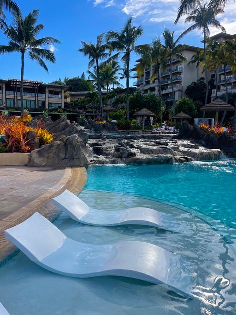 Tropical Vacation Ideas, Tropical Building, Hawaii Pool, Marni Mann, Islands Tropical, Hawaii Hotel, Hawaii Girl, Kapalua Maui, Best Honeymoon Resorts