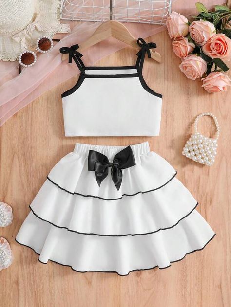 Search Summer Clothes Toddler | SHEIN USA ကလေးဂါဝန် ဒီဇိုင်း, Girls Outfits Kids, Cute Fashion Outfits, Kids Clothes Girls, Girl Skirts, Outfit For Kids, Kid Outfits, Kids Dress Collection, Kids Dress Patterns