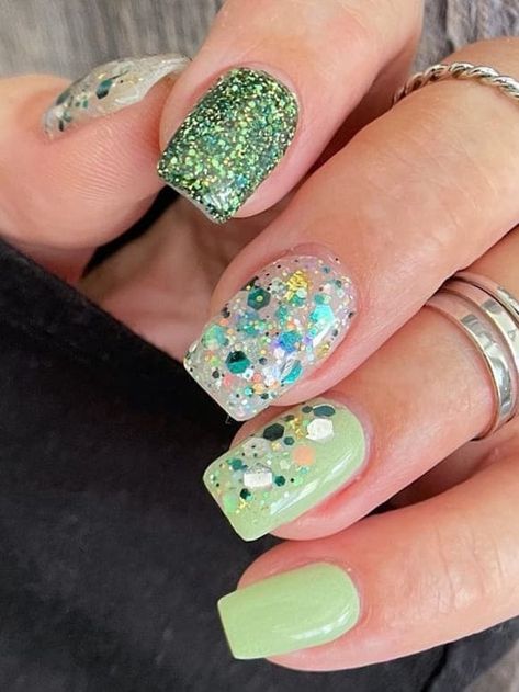 lime green with glitter st. patricks day nails Sparkly Easter Nails, Gel Nails Ideas Short St Patricks Day, Easter And St Patricks Day Nails, Green Glitter Gel Nails, Spring Glitter Nails 2023, Spring Green Nail Designs, Fingernail Designs For Work, March Nail Designs Spring, Saint Patricks Day Nails Gel