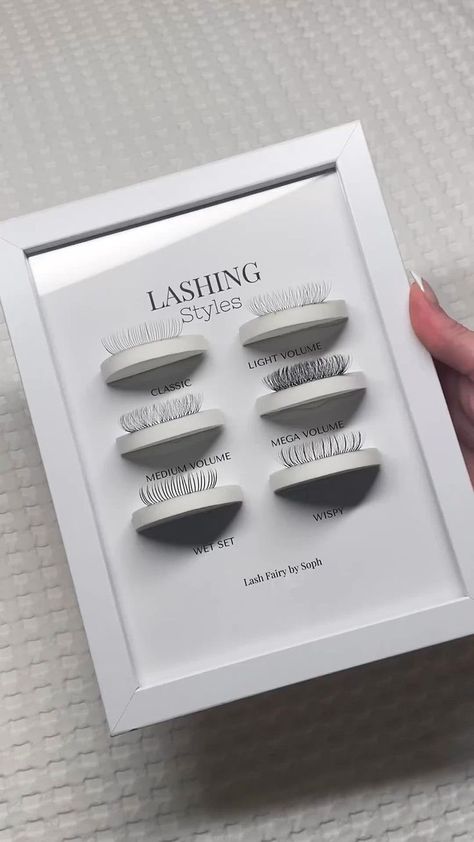 Lash Extension Set Up At Home, Eyelash Menu Design, Eyelash Extensions Set Up Ideas, Lash Extension Display Ideas, Lash Extension Organization, Eyelashes Room Decor, Lash Booth Setup, Lash Lift Supplies, Lash Display Stand