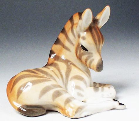 Russian Porcelain - Zebra Cub Laying- Beautiful figurine - Great quality -MInt condition Russian LOMONOSOV Factory marked Porcelain Doll Makeup, Porcelain Animal, Have Inspiration, Porcelain China, Ceramic Animals, Animal Figures, Fine Porcelain, Porcelain Painting, 귀여운 동물