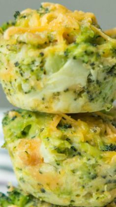 Easy Broccoli And Cheese, Broccoli Cheese Bites, Cheese Muffin, Easy Broccoli, Tin Recipes, Muffin Tin Recipes, Quick And Easy Appetizers, Cheese Muffins, Cheese Bites