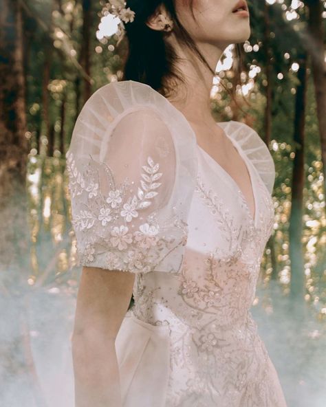 Filipina Wedding Dress Modern, Minimalist Filipiniana Wedding Dress, Modern Filipiniana Dress Kultura Organza, Civil Wedding Dress Filipiniana, Filipino Bridal Dress, Modern Filipiana Wedding Gown, Filipina Wedding Dress Traditional, Terno Dress Filipino, Terno Filipiniana Wedding Dresses