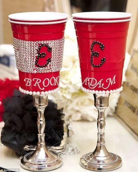 Images reveal disastrous DIY wedding decorations | Daily Mail Online Frat Wedding, Glasses Of Wine, Country Gifts, Frat Boy, Everyday Gifts, Boy Meets, Mom Day, Diy Wedding Decorations, Best Part Of Me