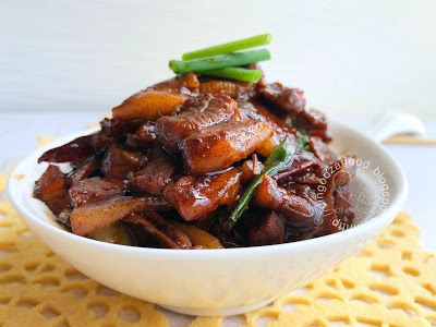 Stir Fry Pork Belly, Quick Chinese Recipes, Bbq Pork Roast, Bbq Pork Recipes, Fried Pork Belly, Chinese Food Recipes, Salted Fish, Pork Fried Rice, Easy Japanese Recipes