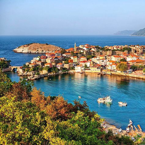 This charming little seaside town in Bartın is your gateway to an amazing Black Sea adventure! Seaside Town Aesthetic, Turkish Village, Town Aesthetic, Sea Adventure, Seaside Village, Adventure Of The Seas, Seaside Town, Seaside Towns, Black Sea