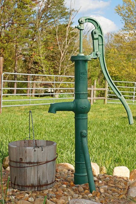 Water from a pump well is so cold and good - Schoolhouse Country Gardens Hand Pump Well, Old Water Pumps, Hand Water Pump, Old Farm Equipment, Well Pump, Hand Pump, Water Well, Old Farm, Country Farm