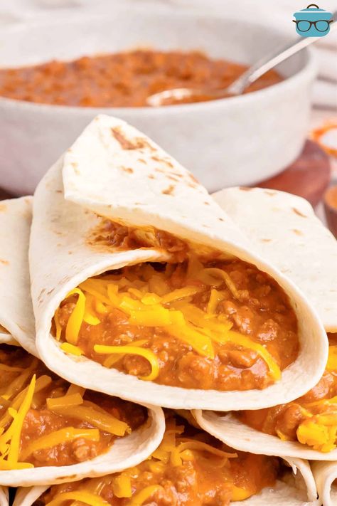 Taco Bell Chili Cheese Burrito - The Country Cook Taco Bell Chili Cheese Burrito Recipe, Chili Cheese Burrito Recipe, Chili Cheese Burrito Taco Bell, Taco Bell Bean Burrito, Chili Cheese Burrito, Smothered Beef Burritos, Food Mexican Recipes, Bean And Cheese Burrito, Taco Bell Copycat