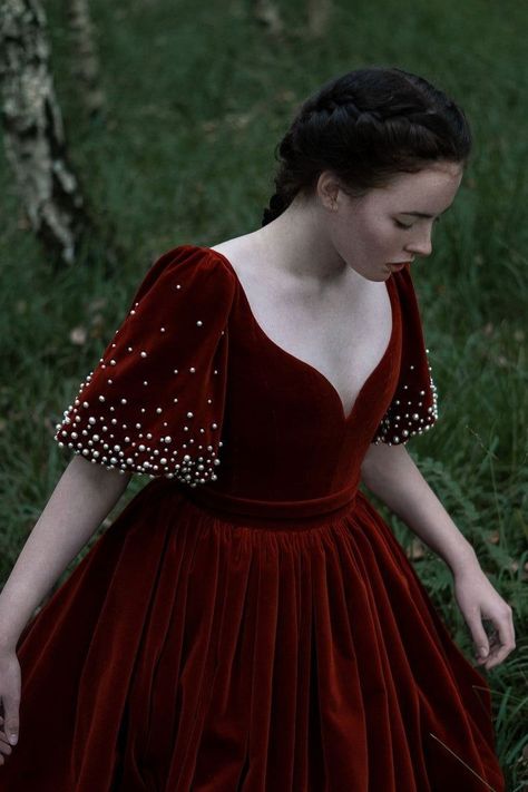 Frieda Lepold, Christmas Dress Ideas, Formal Christmas Dress, Simple Frock Design, Simple Frocks, Mode Turban, Christmas Dresses, Retro Pin Up, Stylish Party Dresses