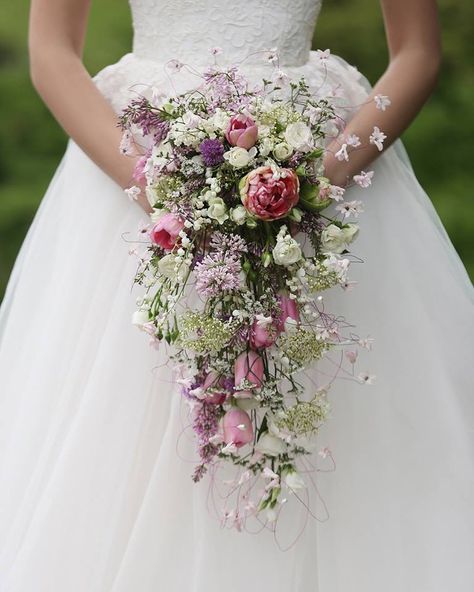 Cascading Bouquet designed by Laura Belabrovik-Sadovskaya. Small Cascade Bouquet, Bouquet Cascade, Unique Bouquets, Cascading Bouquet, Colorful Wedding Flowers, Scotland Wedding, Unique Bouquet, Cascade Bouquet, Bouquet Design