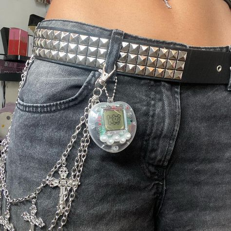 my tamagotchi still needs a name Tamagotchi Aesthetic, 2000s Tech, Virtual Pet, Original Characters, Wardrobe Style, Outfit Style, A Name, Keychains, Fashion Inspo