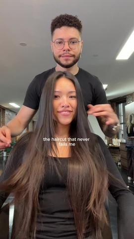 Straight To Layered Hair, Layering For Straight Hair, Haircuts For Super Long Straight Hair, Layers Haircut For Straight Hair, Very Long Hair With Layers Straight, V Haircut For Long Hair Front View, Front Layers On Long Hair, Hair Cuts For Straight Hair Long Layered, Straight Long Hair No Layers