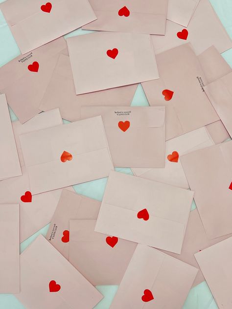 harrycore love letters Valentine’s Day Love Letters, Love Letters Aesthetic Ideas, Love Letters Aesthetic, Love Letter, Book Photography Instagram, Valentines Letter, Diy Envelope, Valentine Day Special, Handwritten Letters