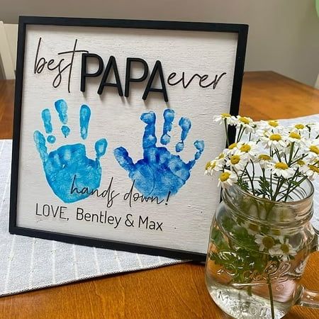 DIY Makes Father's Day Handwritten And Hand-painted Gifts, Wooden Decorations, And Wooden Plaques Features: Add your fingerprint to this wooden plaque to create a special memory and give it as a commemorative gift to your family. Celebrate father's love and warmth. Creating unique home decor with children's names and fingerprints will add love to any space. It can be placed as a decoration in your living room, bedroom, study, office, table, shelf, fireplace, bedside table, etc. It is a good idea Hand Print Art, Fathers Day Art, Wooden Decorations, Baby Art Projects, Hand Painted Gifts, Personalized Fathers Day Gifts, Wood Paint, Father's Day Diy, Handprint Art