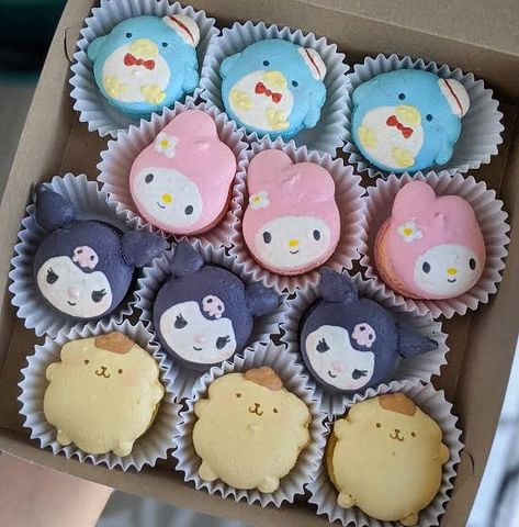 Sanrio Baking, Sanrio Picnic, Hello Kitty Birthday Cake, Macaron Filling, Hello Kitty Birthday Party, Kawaii Dessert, Junk Food Snacks, Cute Baking, Baking Business