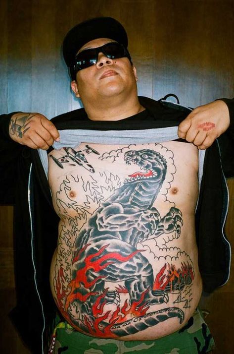 30 Seriously Good Godzilla Tattoos (30 photos) | KLYKER.COM Godzilla Tattoo, Vintage Flash, Best Sleeve Tattoos, Tattoos Gallery, Back Tattoo, Godzilla, Blackwork, Sleeve Tattoos, Art Tattoo