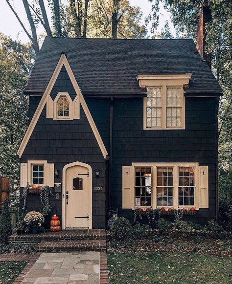 Witch house autumn Witchy House, European Farmhouse, Cottage Garden Design, Up House, Cute House, Sims House, Remodeling Ideas, Dream House Exterior, House Goals