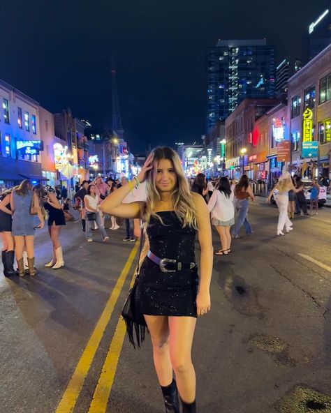 Nashville dump, going out, dress, black sparkly dress, country ootd, belt, country, going out, broadway, bars, clubs, boots, night, nightlife, drinking, nashville, photo inspo, posing Broadway Bars, Nashville 21st Birthday, Country Bar Outfit, Nashville Birthday, Black Sparkly Dress, Nashville Trip, Going Out Dress, Sparkly Dress, Out Dress