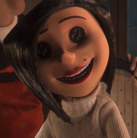 Other Mother Coraline, Coraline Movie, Other Mother, Coraline Jones, Bad Mom, Bizarre Art, Other Mothers, Coraline, Cute Characters