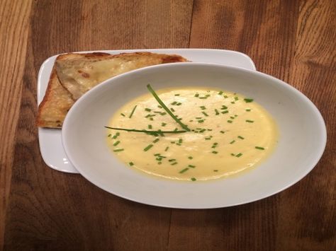 Anthony Bourdains Les Halles Vichyssoise Recipe - Food.com Vichyssoise Soup, Vichyssoise Recipe, Creamed Leeks, Cooking Challenge, Cold Soup, Anthony Bourdain, Fresh Chives, Leeks, Soups And Stews