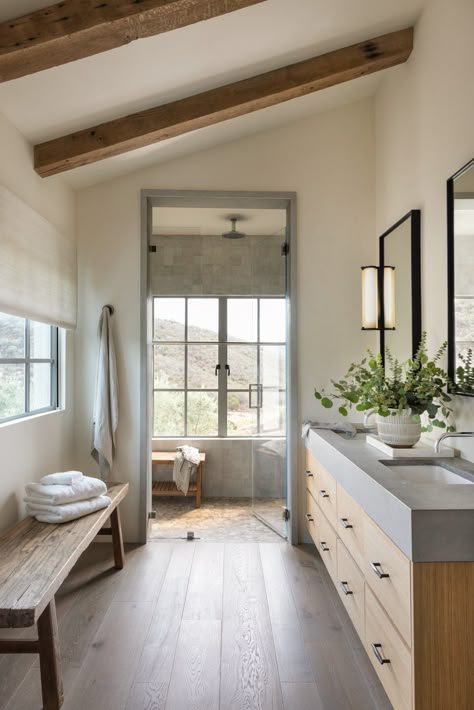 BATH — BTH Large Bathroom, Casa Container, Rustic Bathrooms, Dream Bathrooms, Rustic Bathroom, House Bathroom, Beautiful Bathrooms, House Inspo, Dream Home Design