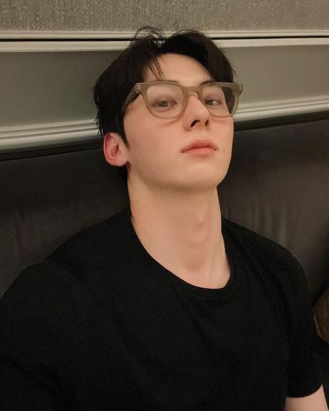 Hwang Minhyun Boyfriend Material Wallpaper, Hwang Min Hyun, Min Hyun, Brp Port, Lee Do-hyun, First Boyfriend, Hwang Minhyun, Boyfriend Wallpaper, Kdrama Actors