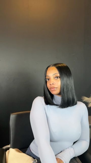 Leanna Marie 🇯🇲 on Instagram: "bobiannnaaa for my girl @dearra using 2 - 16” straight bundles and a 2x6 closure from @rawhouse_extensions ofc😍❤️💕🔥 Jet black: @colorme.ri 🤍 . . . . . . #atlantahairstylist #atlhairstylist #atlstylist #atlwiginstallation #atlsewin #frontalsewin #wiginstall #atlfrontals #atlclosures #closuresewin #traditionalsewin" 2 By 6 Closure Sew In, 2x6 Closure Quick Weave, 2x6 Closure Sew In, 2x6 Closure, Birthday Makeup Looks, Straight Bundles, Frontals Sew In, Birthday Makeup, Quick Weave