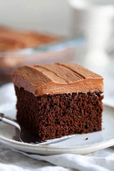 Chocolate Zucchini Cake Recipe, Chocolate Chip Cake Recipe, Zucchini Cakes Recipe, Chocolate Cream Cheese Frosting, Resipi Kek, Chocolate Zucchini Cake, Cake Frosting Recipe, Chocolate Sheet Cake, Vegan Chocolate Cake