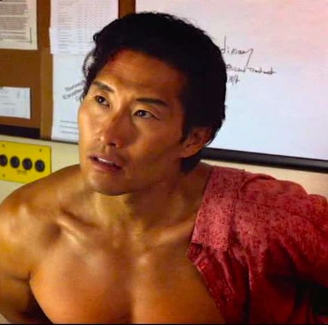 Chin Ho - Screenshot Chin Ho Kelly, Daniel Dae Kim, Smashbook Ideas, Face Ideas, Saints Row, Celeb Crush, Hawaii Five O, Smash Cake, Asian Actors