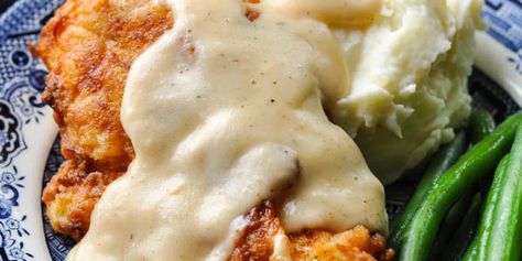 Whip up made-from-scratch comfort food with these crispy Fried Chicken Cutlets smothered in creamy country gravy. The quick-cooking pan-fried chicken cutlets are an easy dinner for busy weeknights. Just add mashed potatoes and green beans for the ultimate down-home feast! #quickandeasy #easyrecipe #dinnerrecipes Gravy For Chicken, Country Gravy Recipe, Fried Chicken Seasoning, Cooking Fried Chicken, Chicken Fried Chicken, Fried Chicken Cutlets, Chicken Cutlet Recipes, Pan Gravy, Chicken Cutlet