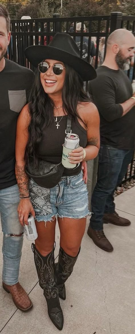 Biketoberfest Outfit, Nickelback Concert Outfit Summer, Travis Tritt Concert Outfit, Billy Currington Concert Outfit, Edgy Nashville Outfits, Country Concert Outfit Black Shorts, Hot Country Nights Outfit, Chase Rice Concert Outfit, Pbr Outfit For Women Summer