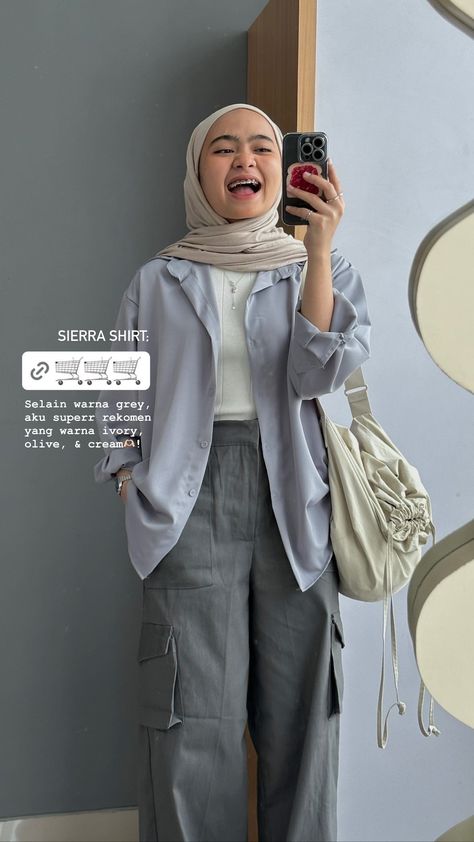 Cargo Hijab Outfit, Ootd Cargo Pants Hijab, Casual Outfits Hijab Simple, Cargo Pants Outfit Hijab, Outfit Celana Cargo, Style Kondangan Hijab, Ootd Cargo, Casual Outfits Hijab, Outfit Konser