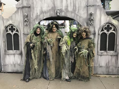 Swamp Hag Costume, Haunted Bayou Halloween, Swamp Witch Costume, Bayou Halloween, Hades Town, Swamp Witch, Reaper Costume, Swamp People, Witch Costumes