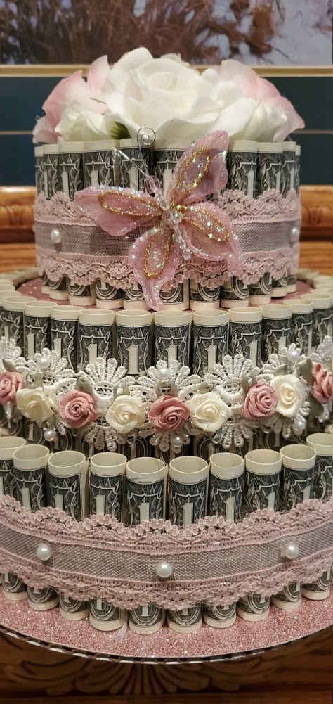 Cake 3 Tier, Money Lei Diy, Graduation Money Gifts, Graduation Money, Money Cake, Money Flowers, Birthday Goals, Money Bouquet, Money Gifts