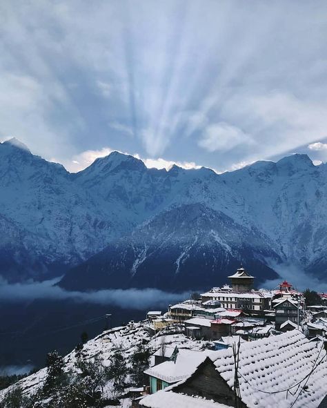 Kalpa!! 🏔️🏞️ The stunning mountain apple town 🍏  Located in Sutlej river valley of the Kinnaur district, Himachal Pradesh, India 🗻 This… Indian Himalayas, Say No To Plastic, Apple Orchards, Snow Mountains, Cash Crop, Scenic Travel, India Asia, India Tour, Aesthetic Pastel