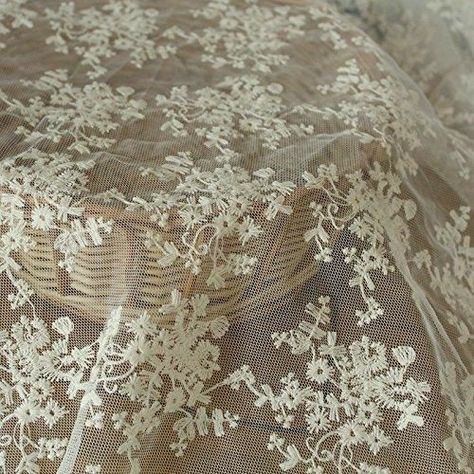 Lace Aesthetic, Classic Academia, Lace Diy, Fabric Embroidery, Rock Chic, Anne Of Green Gables, Fabric Floral, Embroidery Fabric, Green Gables