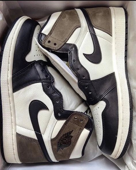 Custom Jordan 1 Retro High Dark Mocha – sneakerhypesusa Custom Jordan 1, Outfit Basketball, Custom Jordan, Jordan 1 Sneakers, Shoes Trends, Custom Jordans, Sneakers Street, Jordan Outfit, White Nike Shoes