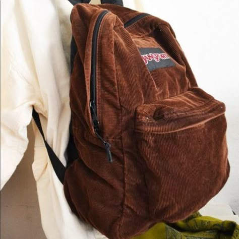 Backpacks Aesthetic, Jansport Backpacks, Jansport Backpacks Big Student, Mochila Jansport, Backpack Aesthetic, Stylish School Bags, Mesh Backpack, Aesthetic Backpack, Brown Backpacks