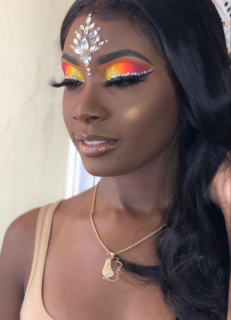 Simple Carnival Makeup, Carnival Jewellery, Orange Carnival Makeup, Carnival Makeup Looks, Carnival Gems Eye Makeup, Carribean Carnival Makeup, Pink And Orange Festival Makeup, Carnival Makeup Ideas, Caribana Makeup