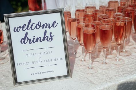 Delicious wedding welcome drinks Welcoming Drinks Ideas, Drink Night Ideas, Wedding Welcome Drinks Ideas, Welcome Drinks Table Ideas, Welcome Drink Wedding, Welcome Drinks Table, Welcome Drinks Wedding, Welcome Drink Ideas, Wedding Welcome Drinks