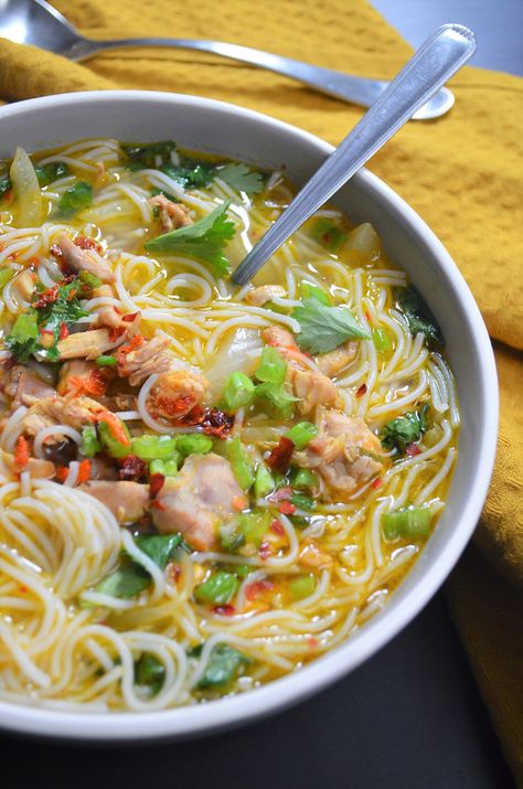 Chicken Vermicelli Soup Rice Vermicelli Soup, Chicken Vermicelli Salad, Chicken Soup With Vermicelli Noodles, Soup With Vermicelli Noodles, Vermicelli Soup Recipes Easy, Rice Vermicelli Recipes Soups, Chicken And Vermicelli Noodles, Vietnamese Chicken Noodle Soup, Vietnamese Rice Vermicelli Recipes