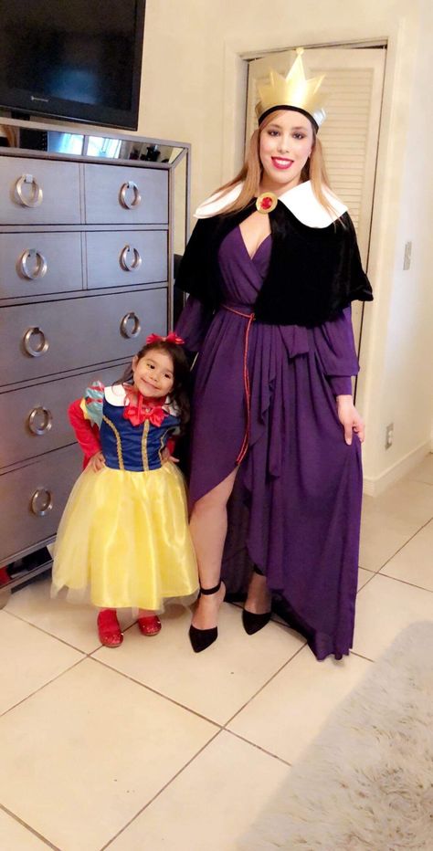 Snow White evil queen mommy and me Halloween costumes idea Snow White Stepmother Costume, Snow White And Witch Costume, Snow White Witch Costume Diy, Queen Grimhilde Costume, Snow White And Evil Queen Costume, Evil Queen Costume Diy Easy, Halloween Custome Ideas 2022, Family Snow White Halloween Costumes, Evil Queen Costume Snow White