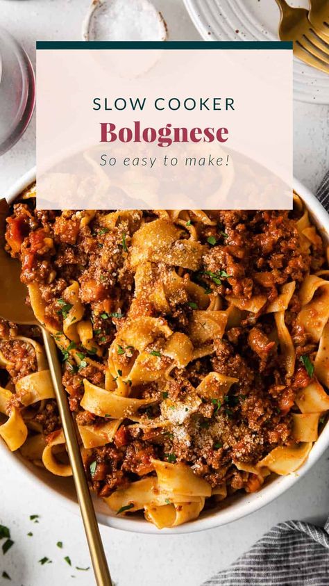 Easy Crockpot Bolognese Sauce, Slow Cooked Spaghetti Bolognese, Weeknight Pasta Bolognese, Beef And Pork Bolognese Sauce, Slow Cooker Ground Beef Ragu, Slow Cooker Ragu Bolognese, Crockpot Beef Bolognese, Spaghetti Bolognese Crockpot, Slow Cooker Prep Meals