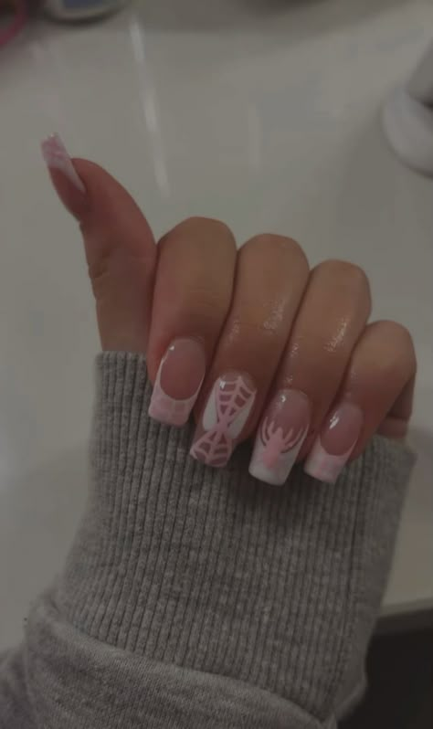 Short Acrylic Nails Spider Web, Valentines Nail Simple, Nail Ideas Acrylic Spiderman, Easy Nail Designs Heart, Simple Spiderman Nail Designs, Nail Ideas Short Spiderman, Nail Ideas Hello Kitty Simple, Short Pink Spiderman Nails, Spiderman Nails Coffin