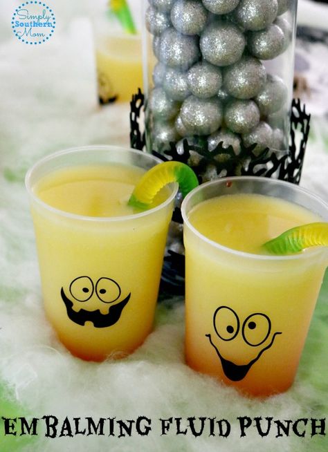 Kid Friendly Smoothie Recipes, Halloween Punch For Kids, Allergy Friendly Halloween, Gluten Free Halloween Food, Beer Cocktail Recipes, Embalming Fluid, Halloween Appetizers Easy, Gluten Free Halloween, Halloween Themed Food